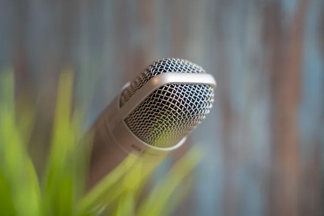 microphone, podcast, music, sound, voice, audio, studio, podcast, podcast, podcast, podcast, podcast. 3 details of podcast audience growth people miss